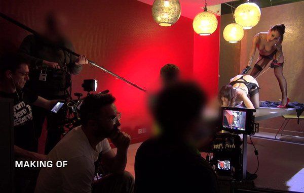 Как делаются порно фильмы? Dorcel показывает свои секреты съемок XXX